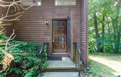 9 Sandy Brook Road, Clinton, CT 06413