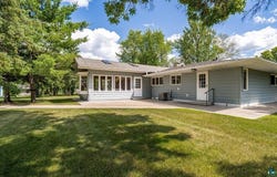 1027 Comstock Dr, Deer River, MN 56636
