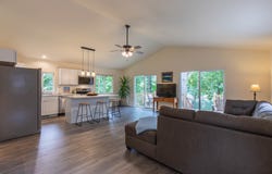 32 Magnolia Drive, Putnam, IL 61560