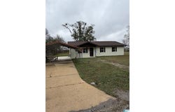 100 MIMS CIRCLE, CLANTON, AL 35045