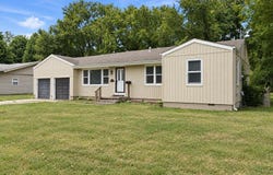 1259 E Berkeley Street, Springfield, MO 65804