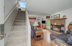 11 Settler Lane, Galena, IL 61036