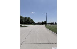 1030 Brickyard Drive, Hooper, NE 68031