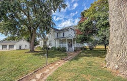 220 E 4th Street, Arcola, IL 61910