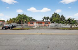 500 E 30th St, Hialeah, FL 33013