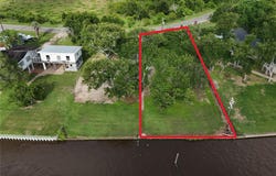 1836 CR 206, Sargent, TX 77414