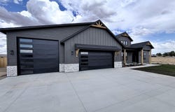 310 NE Greystone Loop, Mountain Home, ID 83647