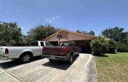 1525 Eichen, New Braunfels, TX 78130