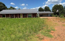 15031 County Road 1130, Lookeba, OK 73053