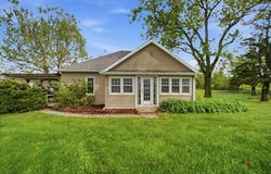 32195 234th Street, Eldora, IA 50627