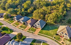 1345 E Anthony Court, Springfield, MO 65804