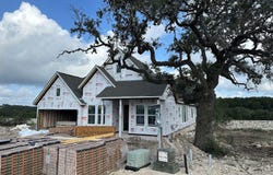 144 Tinctoria Crk, Kyle, TX 78640