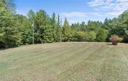 520 Schultz Creek Rd, West Blocton, AL 35184