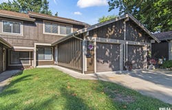 68 Trailridge Lane, Springfield, IL 62704
