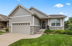 637 Eagle Way, Polk City, IA 50226
