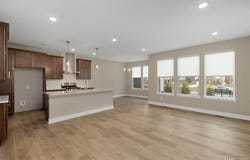 807 Balmoral Ln, Troy, MI 48085