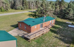 3749 N 29 1/4 Road, Mesick, MI 49668