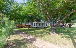 601 W 3rd Street, Baird, TX 79504