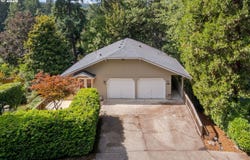 4482 PADDOCK Dr, Eugene, OR 97405