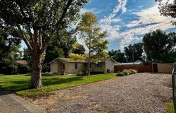 401 S 7th St, Basin, WY 82410