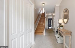 121 PUMPKIN PATCH Lane, HOCKESSIN, DE 19707