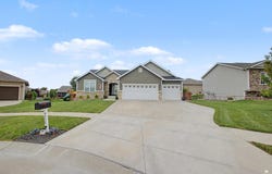4750 Christine Circle, Manhattan, KS 66502