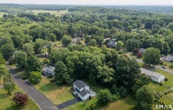 5 Butternut Drive, Bloomfield, CT 06002