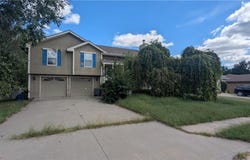 119 S Pelham Path, Raymore, MO 64083