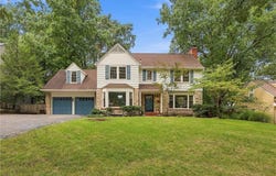 2518 Tomahawk Road, Mission Hills, KS 66208