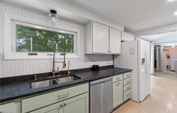 975 Colony Drive, Aurora, OH 44202