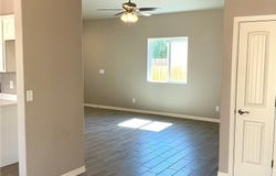 2945 E McVicar Avenue, Kingman, AZ 86409