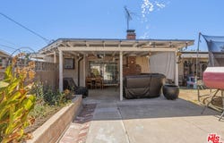 20111 Superior St, Chatsworth, CA 91311