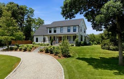 635 Santuit Newtown Road, Marstons Mills, MA 02648