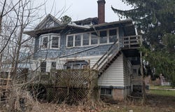 1708 Quaker Road, Barker, NY 14012