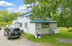 132 Washington Street, Oakland, ME 04963