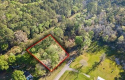 Ella Ln, Vidor, TX 77662