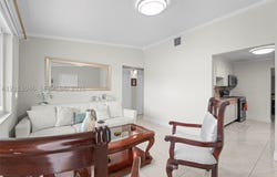5622 SW 36th St, West Park, FL 33023