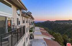 2385 Roscomare Rd, Los Angeles, CA 90077