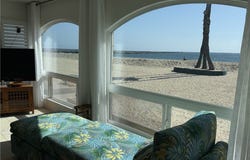 1319 Seal Way, Seal Beach, CA 90740