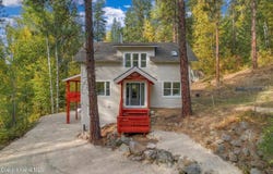 4291 Upper Pack River Rd, Sandpoint, ID 83864