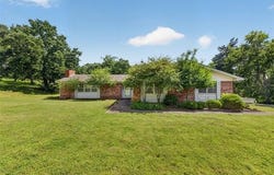 220 E 20th Street, Okmulgee, OK 74447
