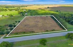 3217 State Highway 172, Ganado, TX 77962