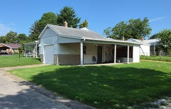 1816 16th, Lawrenceville, IL 62439