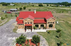 2103 CR 320, Granger, TX 76530
