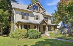 98 Bellevue Ave, Springfield, MA 01108
