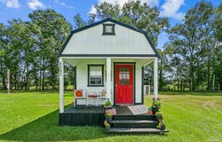 5587 Pine Forest Rd, Mcdavid, FL 32568