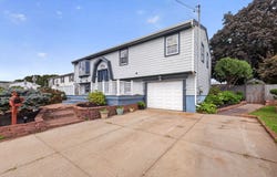 202 Oman St, Fall River, MA 02721