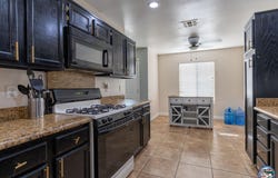 208 Paseo De Su Alteza, Calexico, CA 92231