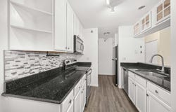 214 Glengarry Drive, Bloomingdale, IL 60108