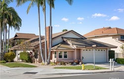 10 Alderbrook, Irvine, CA 92604
